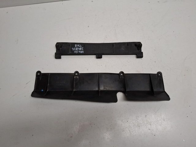 bontott KIA VENGA Felső Hűtő Légterelő