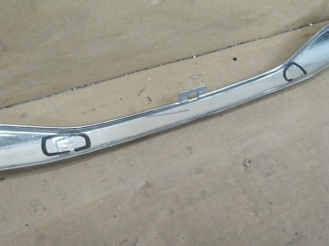 bontott KIA VENGA Hűtőrács