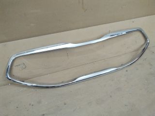 bontott KIA VENGA Hűtőrács