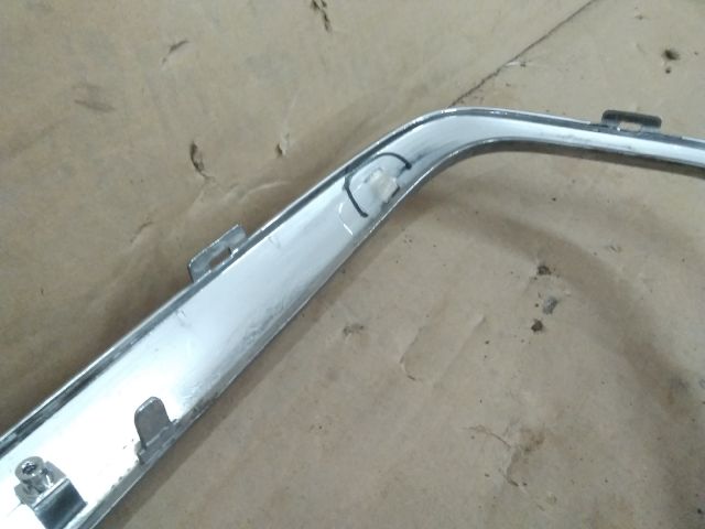 bontott KIA VENGA Hűtőrács