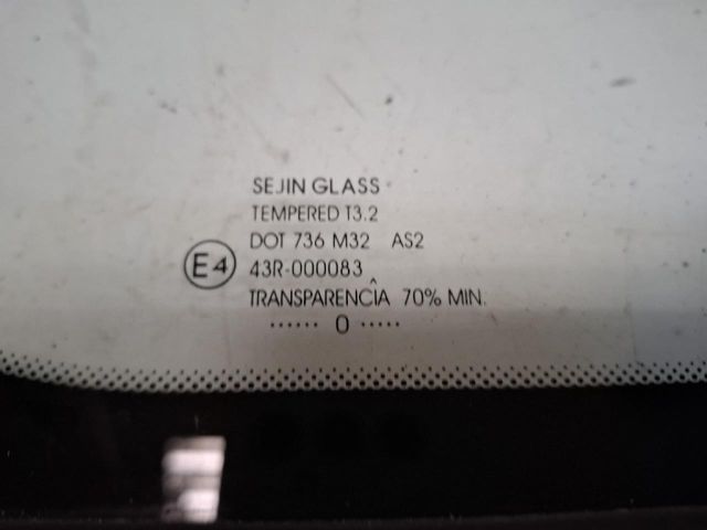 bontott KIA VENGA Jobb A Oszlop Oldalablak Üveg