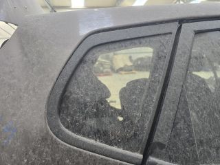 bontott KIA VENGA Jobb C Oszlop Oldalablak Üveg
