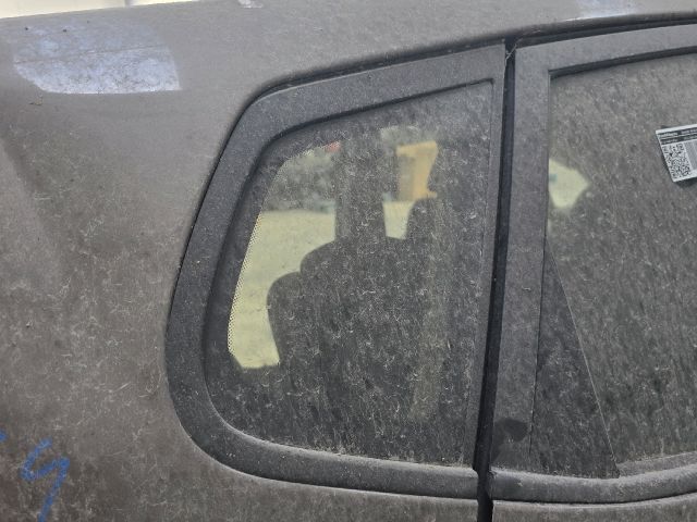 bontott KIA VENGA Jobb C Oszlop Oldalablak Üveg