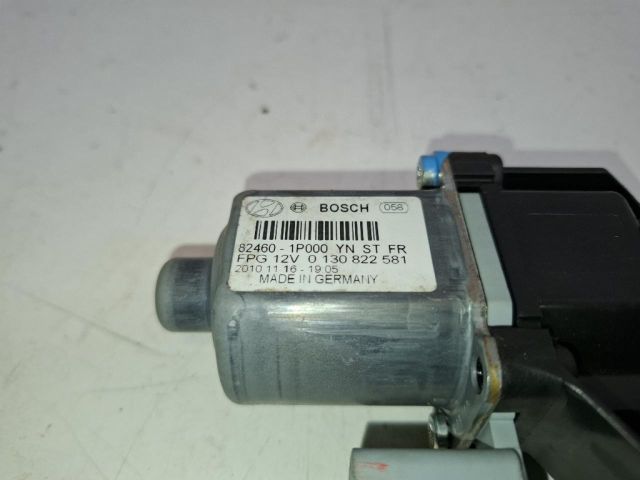 bontott KIA VENGA Jobb első Ablakemelő Motor