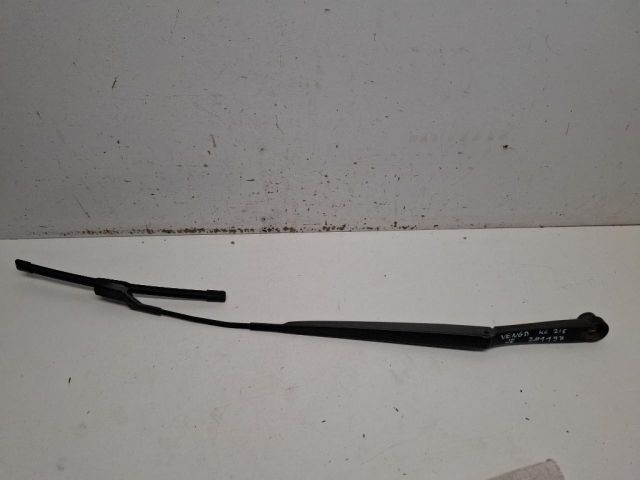 bontott KIA VENGA Jobb első Ablaktörlő Kar