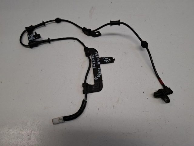 bontott KIA VENGA Jobb első ABS Jeladó