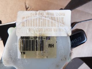 bontott KIA VENGA Jobb első Biztonsági Öv