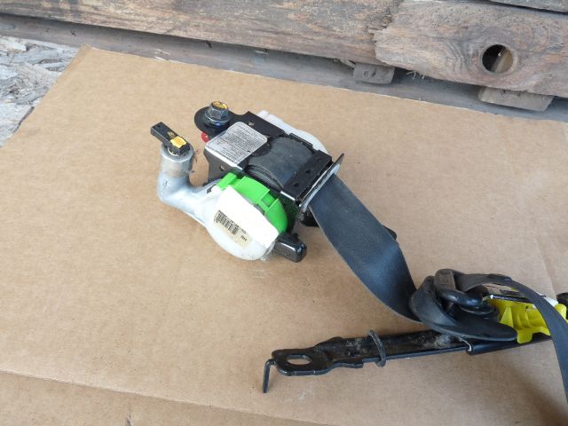 bontott KIA VENGA Jobb első Biztonsági Öv