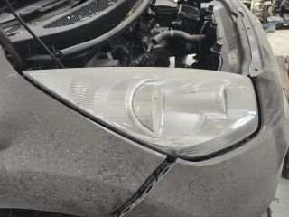 bontott KIA VENGA Jobb Fényszóró