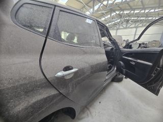 bontott KIA VENGA Jobb hátsó Ajtó (Üres lemez)