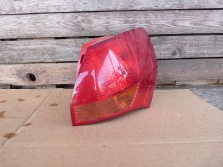 bontott KIA VENGA Jobb Hátsó Lámpa