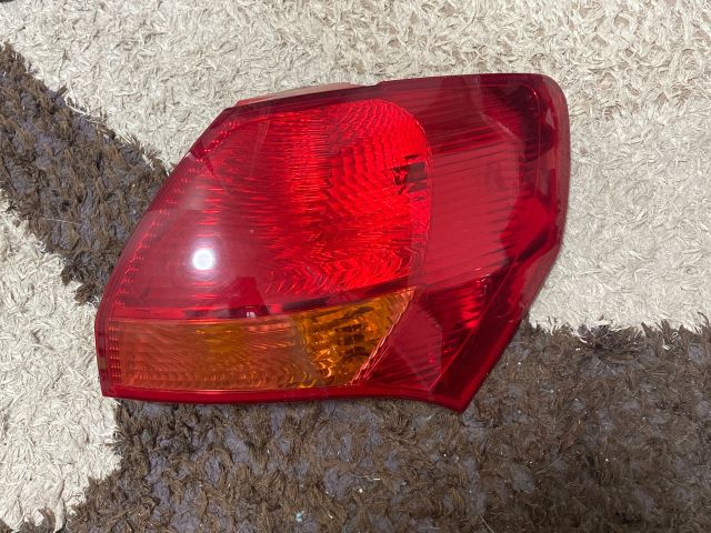 bontott KIA VENGA Jobb Külső Hátsó Lámpa