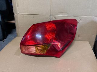 bontott KIA VENGA Jobb Külső Hátsó Lámpa