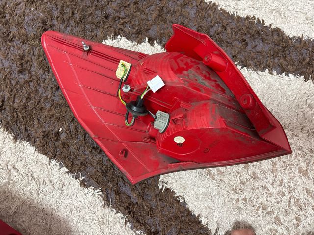 bontott KIA VENGA Jobb Külső Hátsó Lámpa