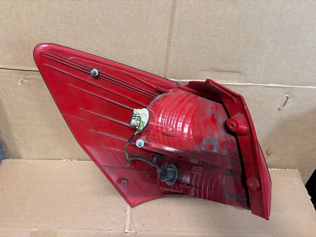 bontott KIA VENGA Jobb Külső Hátsó Lámpa