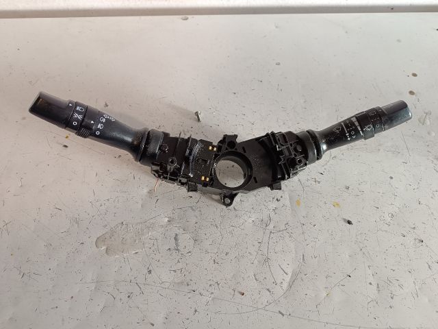 bontott KIA VENGA Komplett Kormánykapcsoló (Bajuszkapcsoló)