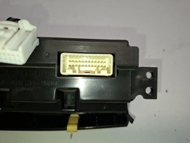 bontott KIA VENGA Multifunkciós Kijelző