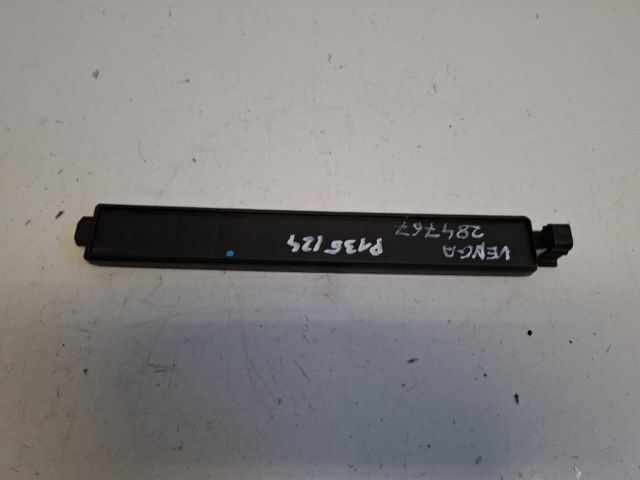 bontott KIA VENGA Pollenszűrő Fedél