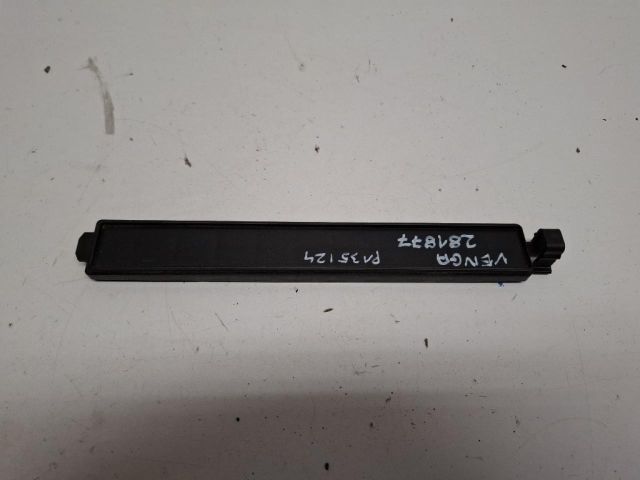 bontott KIA VENGA Pollenszűrő Fedél