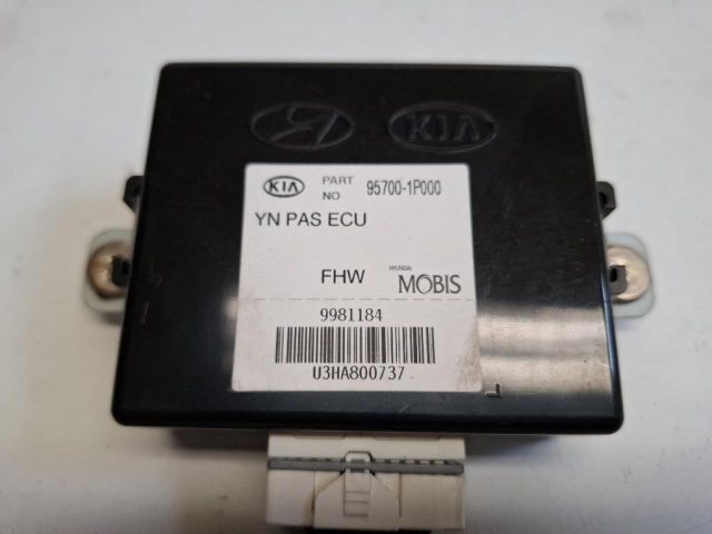 bontott KIA VENGA Tolatóradar Elektronika