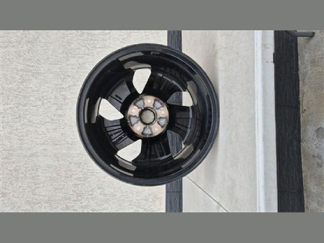 bontott KIA XCEED Alufelni (1 db)