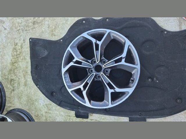 bontott KIA XCEED Alufelni (1 db)