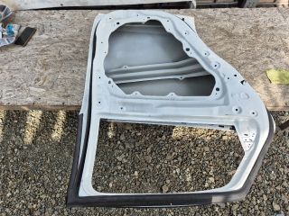 bontott KIA XCEED Bal hátsó Ajtó (Üres lemez)