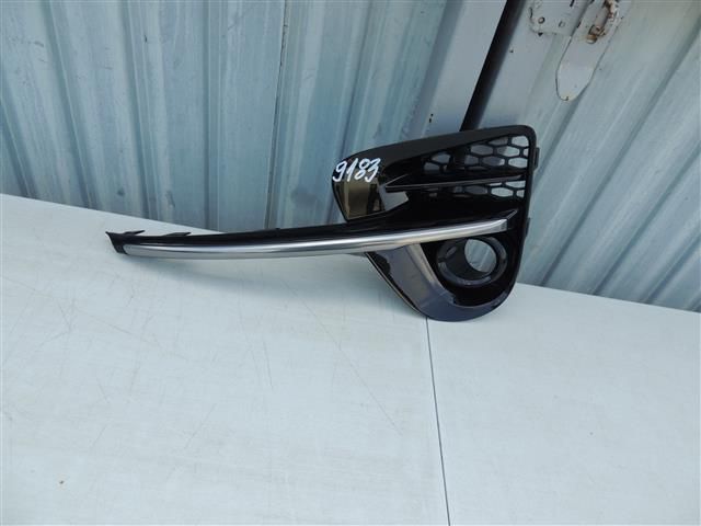 bontott KIA XCEED Bal Ködfényszóró Lámpakeret