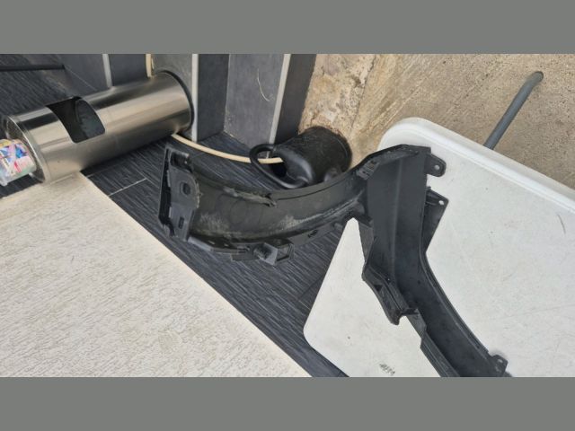 bontott KIA XCEED Első Lökhárító Légterelő