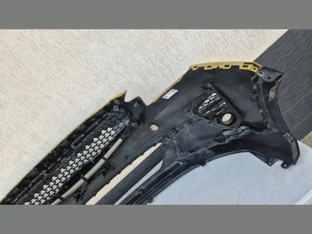 bontott KIA XCEED Első Lökhárító (Részeivel)