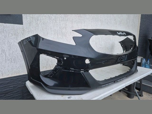 bontott KIA XCEED Első Lökhárító (Részeivel)