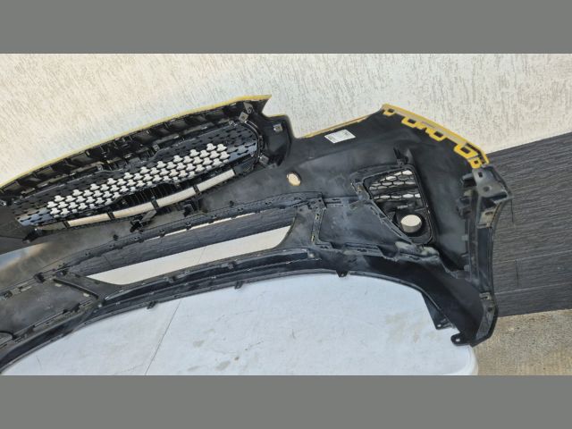 bontott KIA XCEED Első Lökhárító (Részeivel)