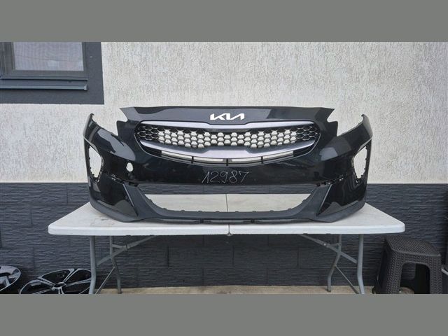 bontott KIA XCEED Első Lökhárító (Részeivel)