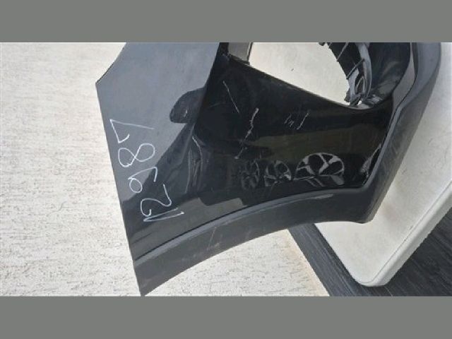 bontott KIA XCEED Első Lökhárító (Részeivel)