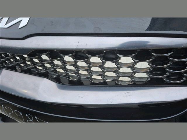 bontott KIA XCEED Első Lökhárító (Részeivel)