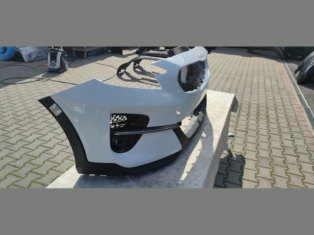 bontott KIA XCEED Első Lökhárító (Üresen)