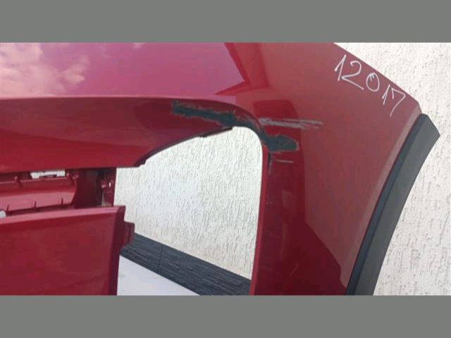 bontott KIA XCEED Első Lökhárító (Üresen)