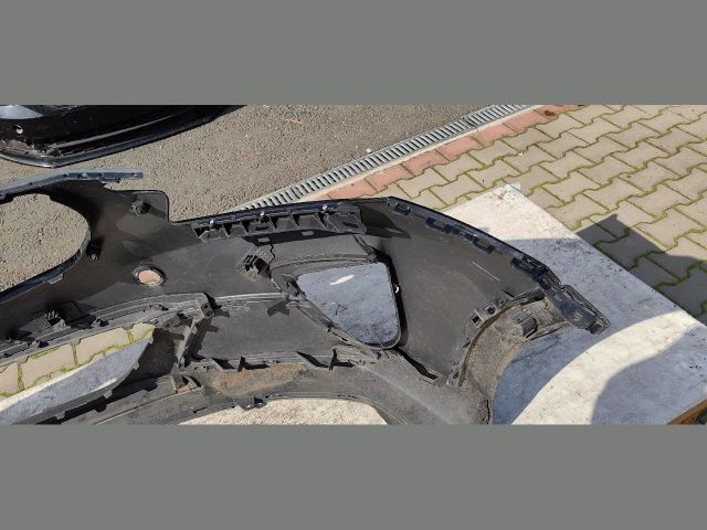 bontott KIA XCEED Első Lökhárító (Üresen)