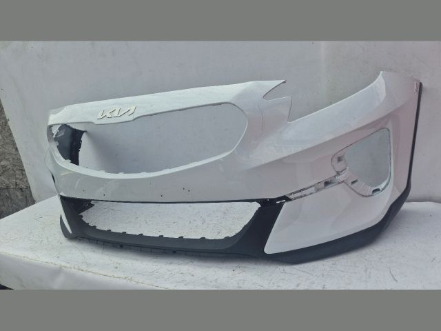 bontott KIA XCEED Első Lökhárító (Üresen)