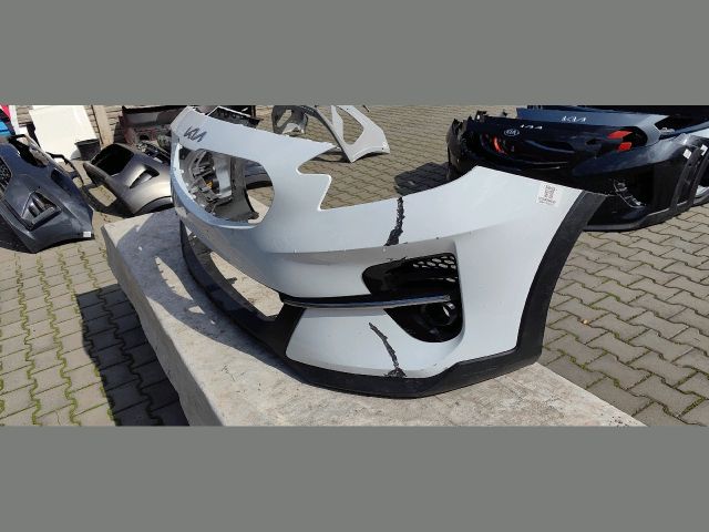 bontott KIA XCEED Első Lökhárító (Üresen)