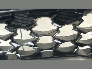 bontott KIA XCEED Hűtőrács