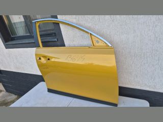 bontott KIA XCEED Jobb első Ajtó (Üres lemez)