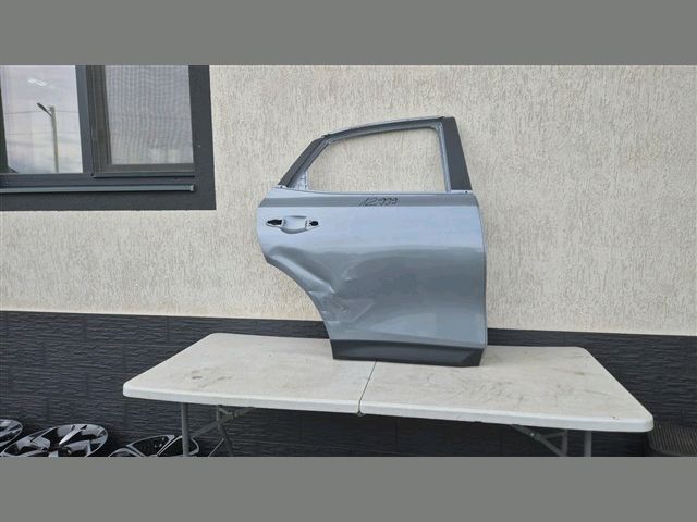 bontott KIA XCEED Jobb hátsó Ajtó (Üres lemez)