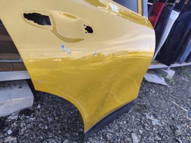 bontott KIA XCEED Jobb hátsó Ajtó (Üres lemez)