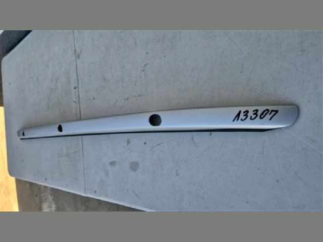 bontott KIA XCEED Jobb Tetősín