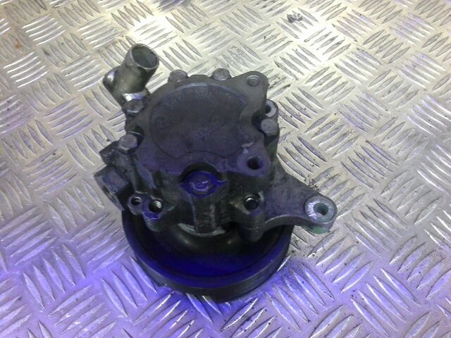 bontott   Kormányszervó Motor (Hidraulikus)