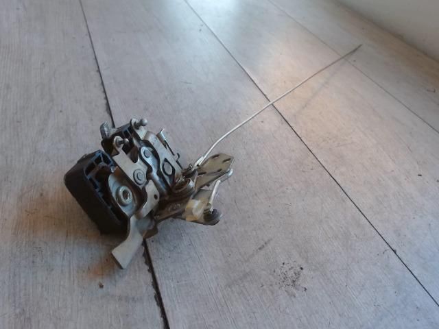 bontott LADA 110 Bal első Ajtózár