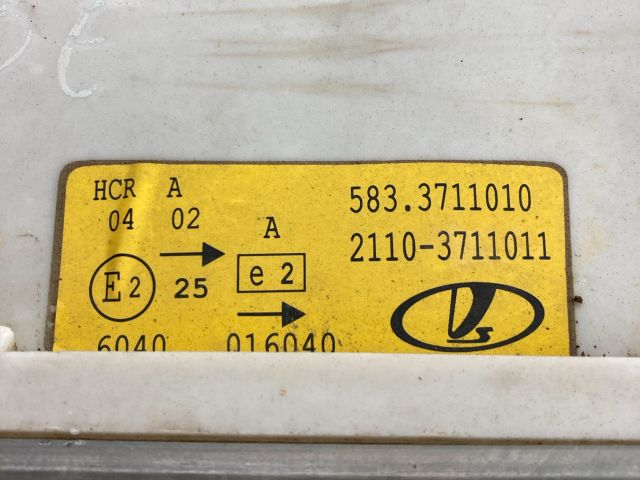 bontott LADA 110 Bal Fényszóró