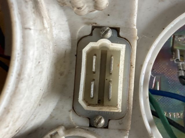 bontott LADA 110 Bal Fényszóró