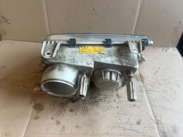 bontott LADA 110 Bal Fényszóró